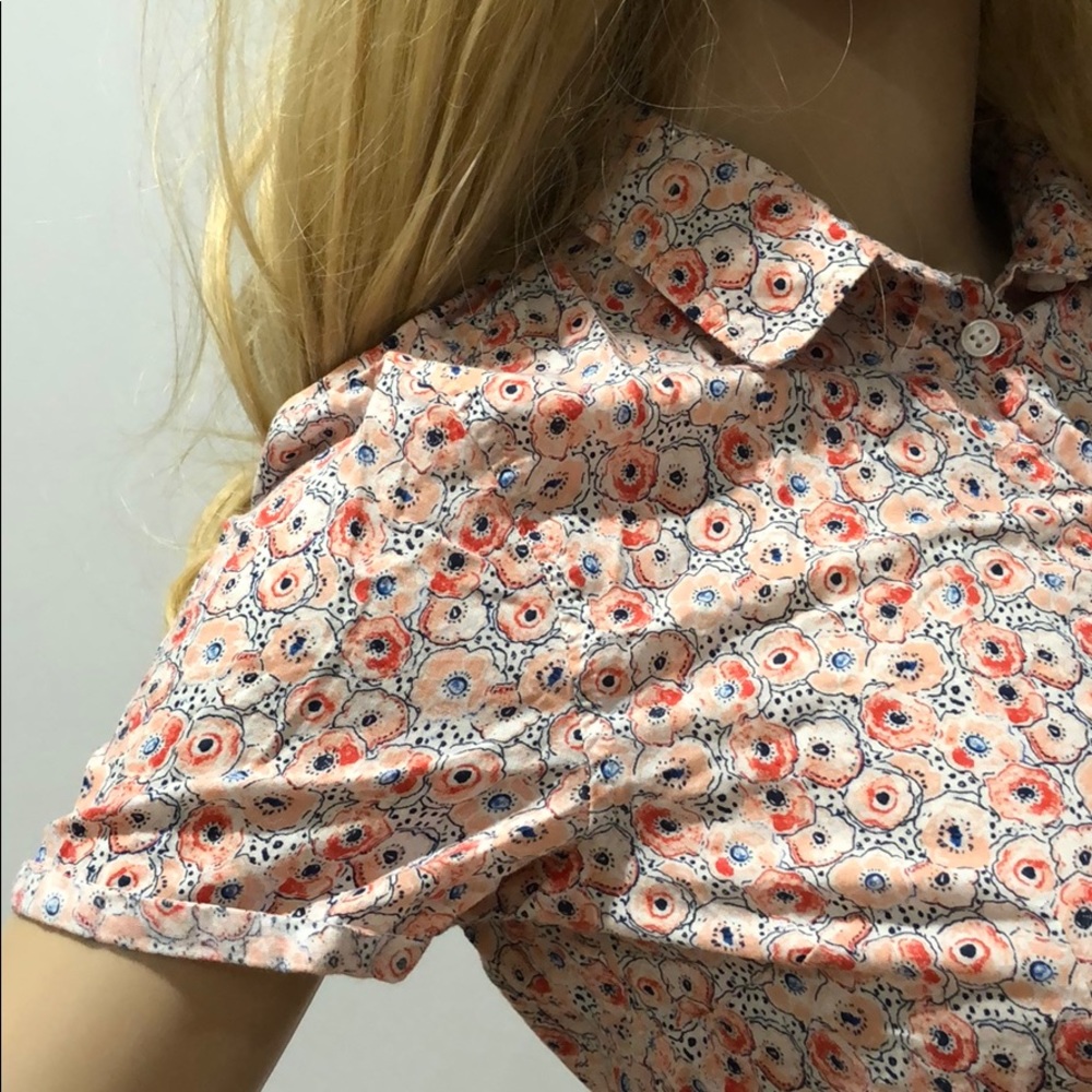 Shirt - Picture 2 of 6